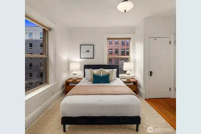129 Warren Avenue N #G, Seattle, WA 98109 - Photo 10