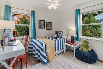 1022 NE 72nd Street, Seattle, WA 98115 - Photo 12