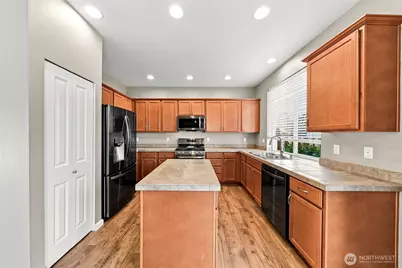 16127 23rd Street E, Lake Tapps, WA 98391 - Photo 10