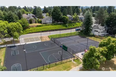 4170 244th Place SE, Sammamish, WA 98029 - Photo 22