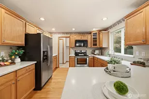 16213 131st Ave Ct E, Puyallup, WA 98374 - Photo 10