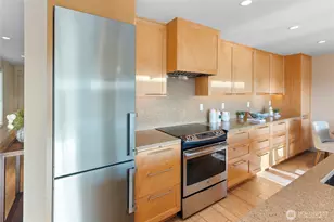 185 Madison Ave N, Bainbridge Island, WA 98110 - Photo 8