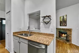 11510 SE 215th St, Kent, WA 98031 - Photo 10