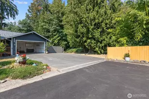 13204 60th Dr SE, Everett, WA 98208 - Photo 32