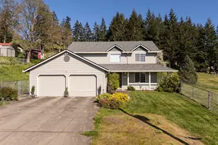 104 Angels Ln, Kalama, WA 98625 - Photo 2