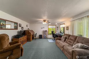 104 Angels Ln, Kalama, WA 98625 - Photo 12