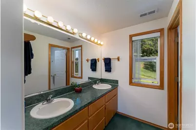 104 Angels Lane, Kalama, WA 98625 - Photo 18
