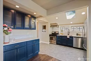 735 S Summit Ave, Bremerton, WA 98312 - Photo 12