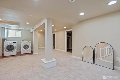 735 S Summit Avenue, Bremerton, WA 98312 - Photo 20