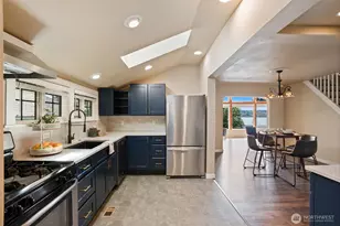 735 S Summit Ave, Bremerton, WA 98312 - Photo 14