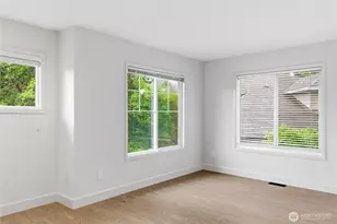 4455 163rd Pl SE, Bellevue, WA 98006 - Photo 32