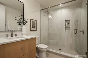 1947 1st St, Kirkland, WA 98033 - Photo 22