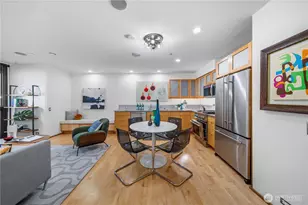5611 University Wy NE, Seattle, WA 98105 - Photo 6