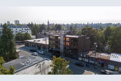 5611 University Way NE #200B, Seattle, WA 98105 - Photo 22