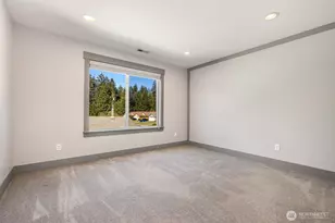 17210 36th Ave E, Tacoma, WA 98446 - Photo 40