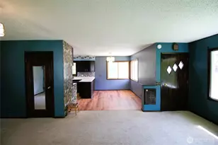278 W 6th St, Waitsburg, WA 99361 - Photo 4