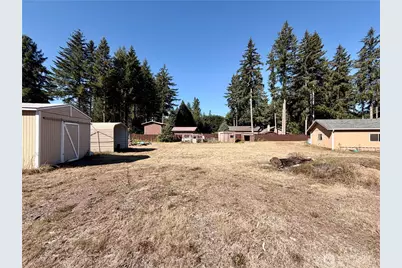 142 Gassman Road, Castle Rock, WA 98611 - Photo 4