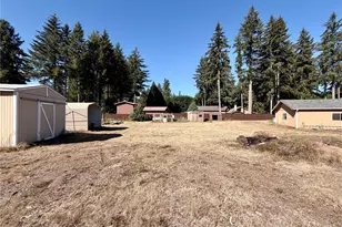 142 Gassman Rd, Castle Rock, WA 98611 - Photo 4