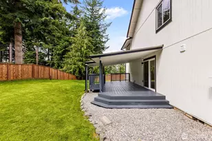 18103 81st St E, Bonney Lake, WA 98391 - Photo 8