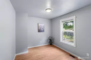 24688 W Holly View Dr, Seabeck, WA 98380 - Photo 12