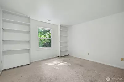 2235 Sahalee Drive E, Sammamish, WA 98074 - Photo 8