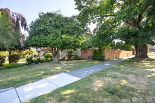 1402 Humboldt St, Bellingham, WA 98225 - Photo 20