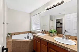 302 29th St SE, Auburn, WA 98002 - Photo 24