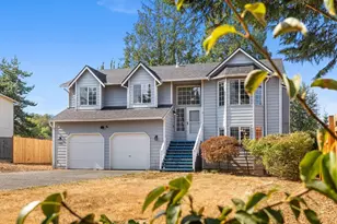 3206 91st Dr NE, Lake Stevens, WA 98258 - Photo 2