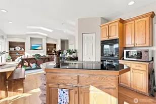 6086 Kingfisher Ct, Bremerton, WA 98312 - Photo 12