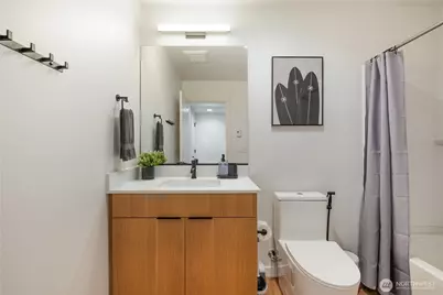 9212 20th Avenue SW #B, Seattle, WA 98106 - Photo 22