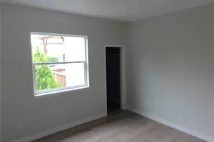 411 7th St SE, Auburn, WA 98002 - Photo 6