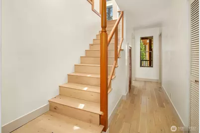 12640 Manzanita Road NE, Bainbridge Island, WA 98110 - Photo 22