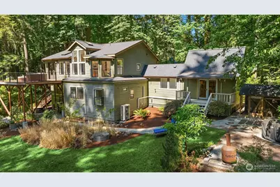 12640 Manzanita Road NE, Bainbridge Island, WA 98110 - Photo 2