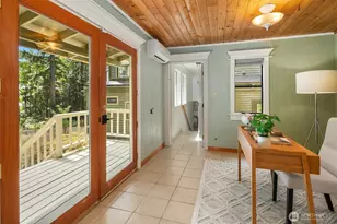 12640 Manzanita Rd NE, Bainbridge Island, WA 98110 - Photo 18