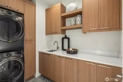 12622 SE 27th Street, Bellevue, WA 98005 - Photo 30