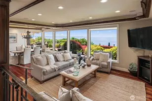 8723 Talbot Rd, Edmonds, WA 98026 - Photo 10