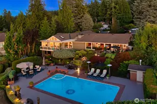 8723 Talbot Rd, Edmonds, WA 98026 - Photo 2