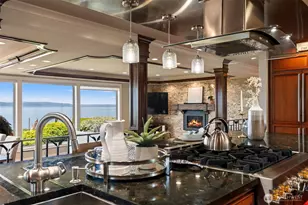 8723 Talbot Rd, Edmonds, WA 98026 - Photo 16