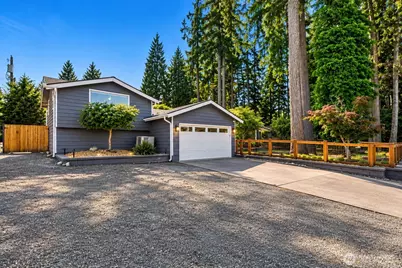 23629 45th Avenue SE, Bothell, WA 98021 - Photo 2