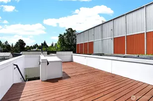 2122 NE 89th St, Seattle, WA 98115 - Photo 16