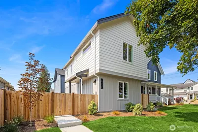 2402 Cleveland Avenue #C, Everett, WA 98201 - Photo 1