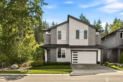 18630 Greenwood Place E, Bonney Lake, WA 98391 - Photo 2