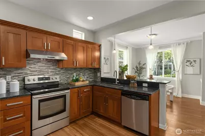 1919 25th Avenue NE, Issaquah, WA 98029 - Photo 12