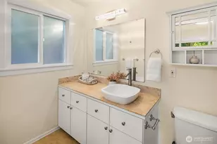 16217 NE 25th St, Bellevue, WA 98008 - Photo 16