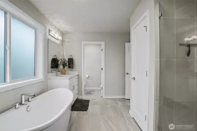 15137 Tyee Drive E, Bonney Lake, WA 98391 - Photo 28