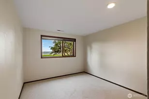 824 S Marine Hills Way, Federal Way, WA 98003 - Photo 34