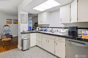 5060 Renton Ave S, Seattle, WA 98118 - Photo 28
