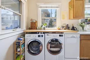 5060 Renton Ave S, Seattle, WA 98118 - Photo 20