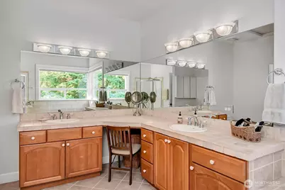 6477 Cultus Bay Road, Clinton, WA 98236 - Photo 18