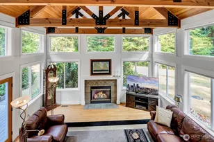 6477 Cultus Bay Rd, Clinton, WA 98236 - Photo 12